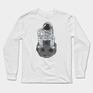 astronaut is thinking something while sitting on the moon Long Sleeve T-Shirt